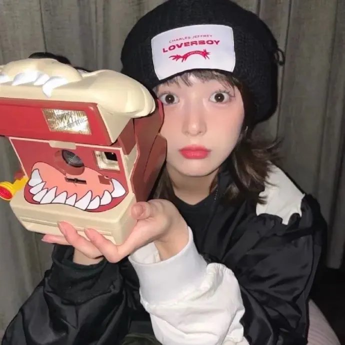 冰雪女王4:魔镜世界